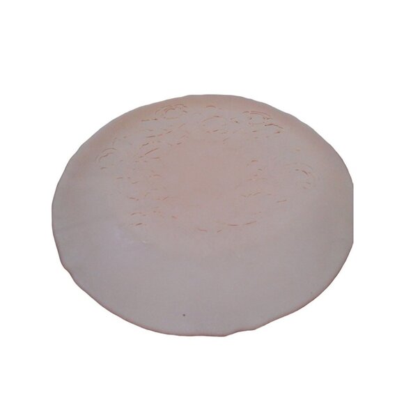 2 Vtg Pink Depression Glass dinner plates 10" Floral Rose Pattern Estate Find - Picture 3 of 3